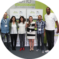 צוות ביחד בטקס