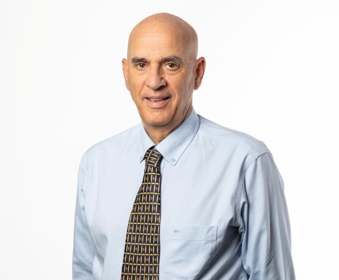 פרופסור שלמה נוי